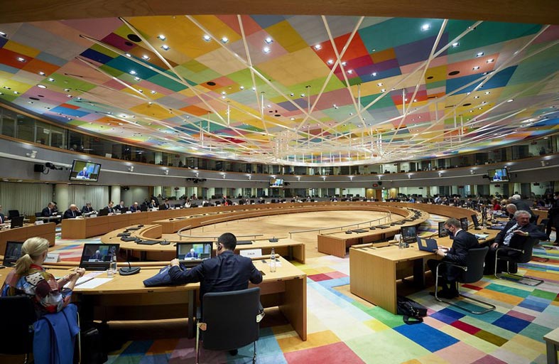 لهذا تجد أوروبا صعوبة لمعاقبة روسيا ...!