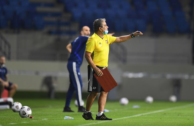 الأبيض يستعد لمواجهة أوزبكستان ودياً الاثنين