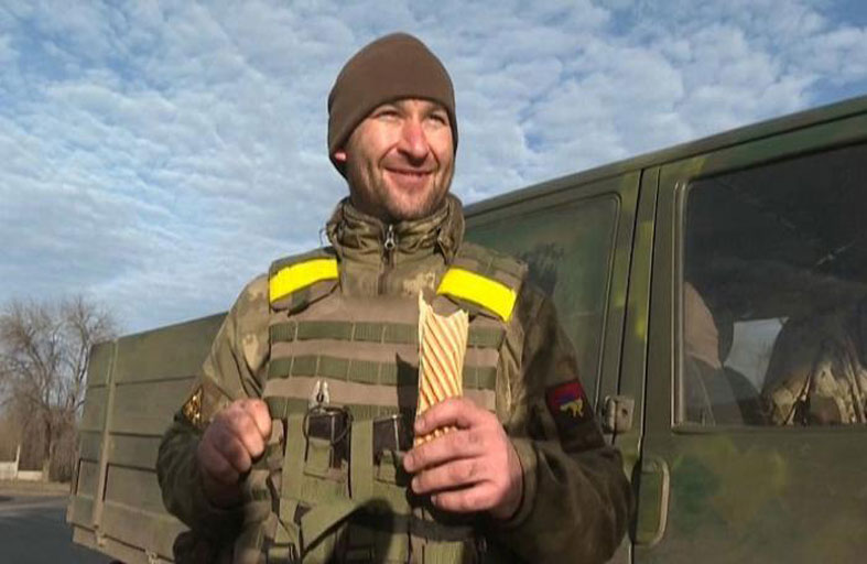 هوت دوج برائحة البارود