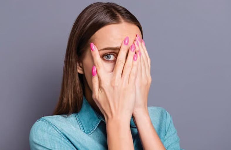 لماذا يحمرّ الوجه عند التعرض لموقف محرج؟