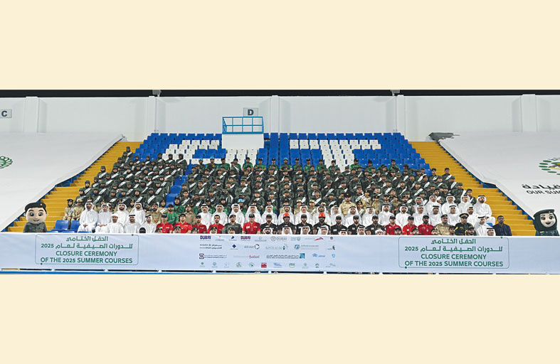 عبد الله المري يشهد تخريج الدورات الصيفية في حتا