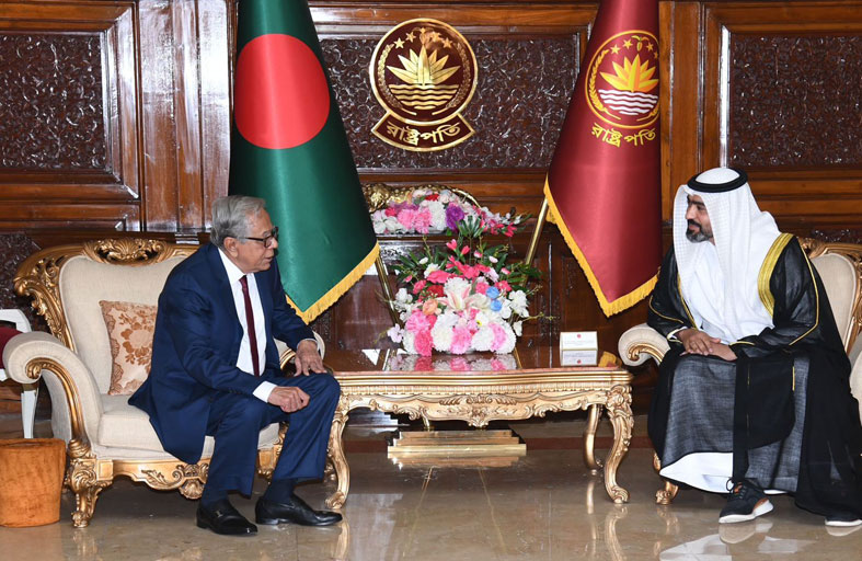 سفير الإمارات يقدّم أوراق اعتماده إلى رئيس بنغلاديش 