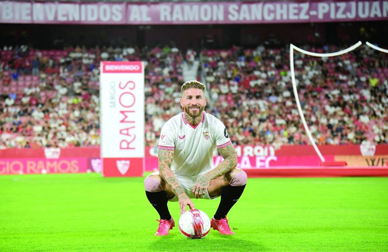 راموس في مواجهة فريقه السابق ريال مدريد بالعهد الجديد لإشبيلية 