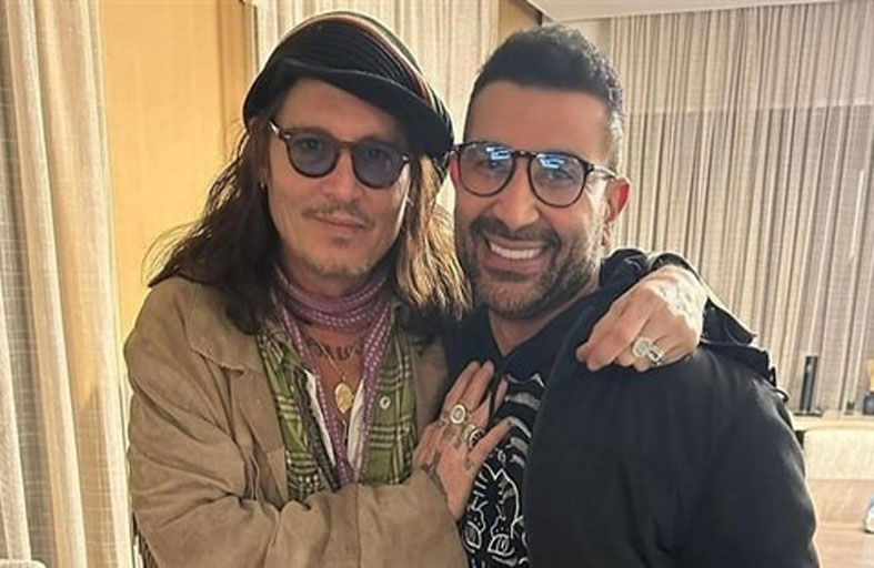 جوني ديب في ضيافة أحمد سعد بمنزله