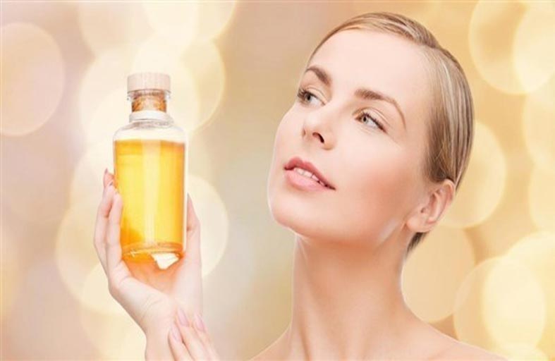 فوائد زيت التنظيف للبشرة