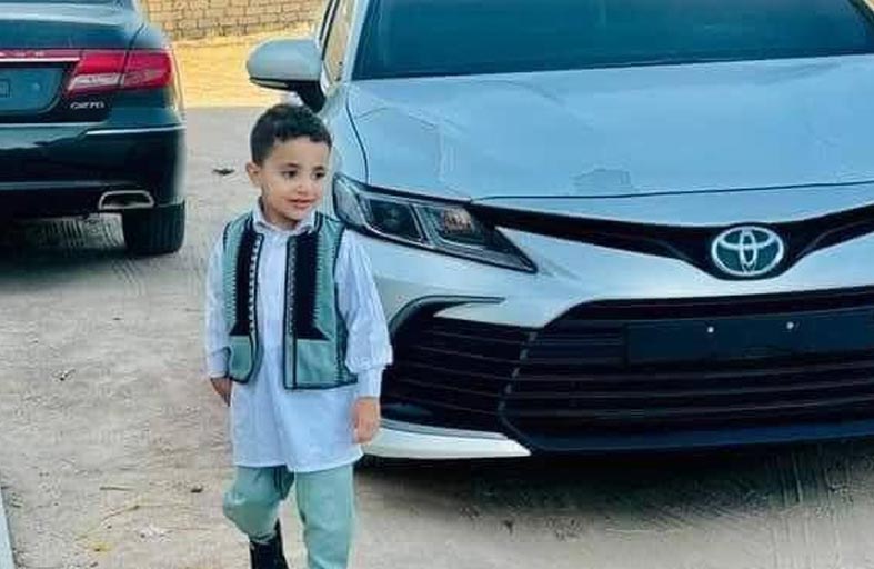 نمر يفترس طفلاً في ليبيا 