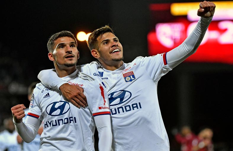  متز يضرب حلم ليون بدوري الأبطال 