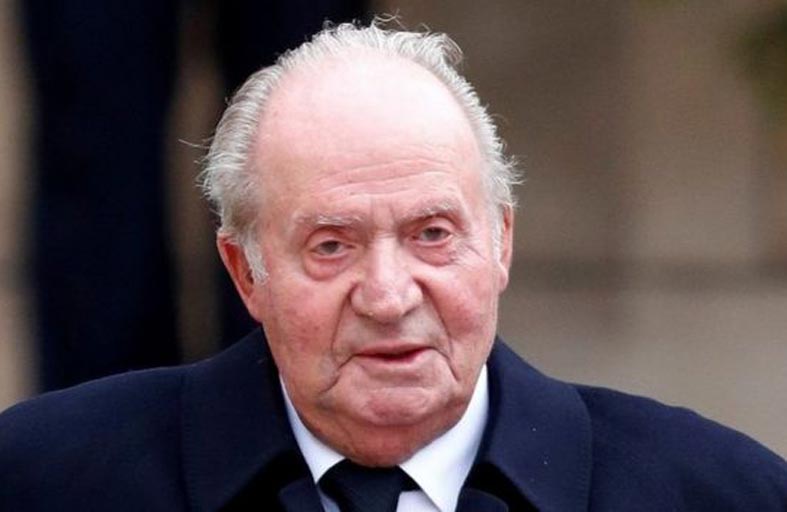 ملك إسبانيا السابق كارلوس يذهب إلى الدومنيكان 