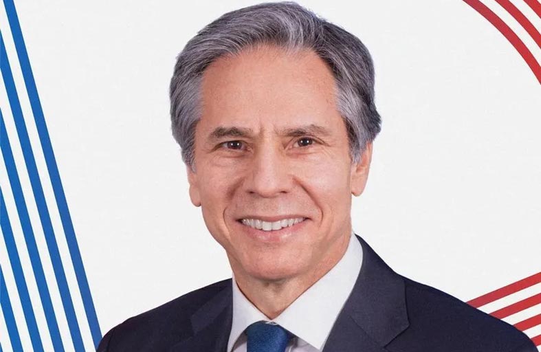 بلينكن يلتقي مسؤولين خليجيين في الرياض 