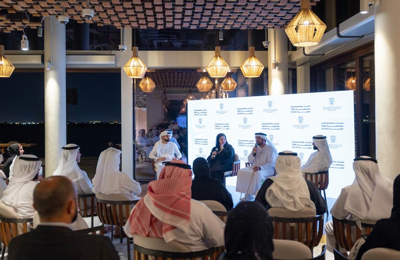 دائرة تنمية المجتمع تؤكد أهمية وسائل التواصل الاجتماعي في ترسيخ القيم المجتمعية