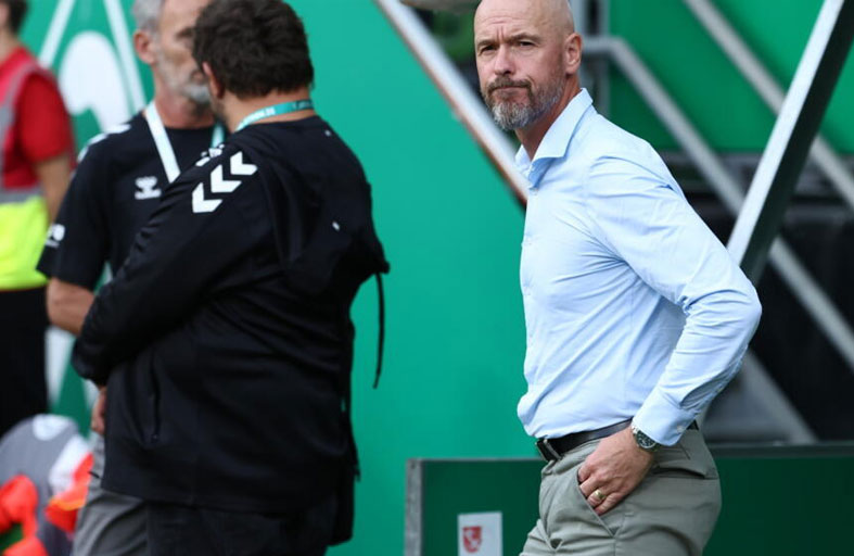  ليفركوزن يقيل تن هاغ بعد مرحلتين على بداية الدوري الألماني 