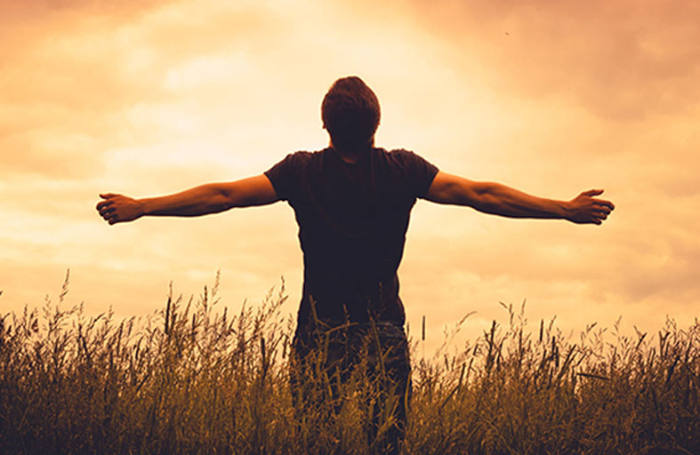 لماذا يحتفل العالم بـ«اليوم العالمي للعزاب»؟