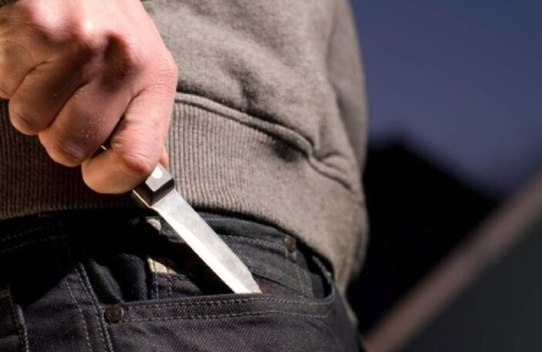 يقتل ابنه بسبب تغيير موعد زفافه