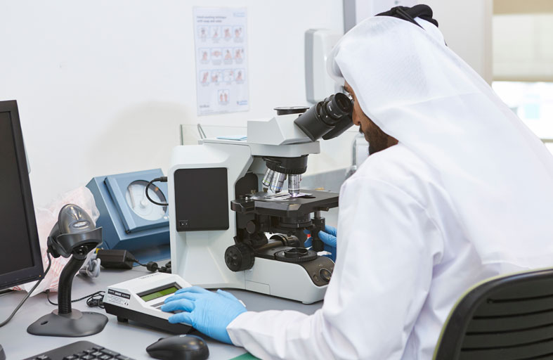 أبوظبي تطلق دراسة لتقييم تأثير عقار إيفوشيلد على المرضى ذوي المناعة الضعيفة