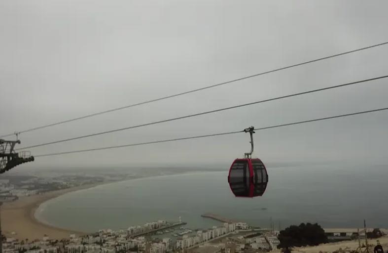 المغرب يطلق أول خط تلفريك