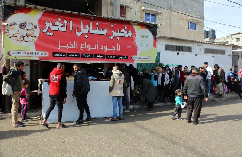 الإمارات تواصل تقديم الدعم الإنساني لإغاثة سكان قطاع غزة 