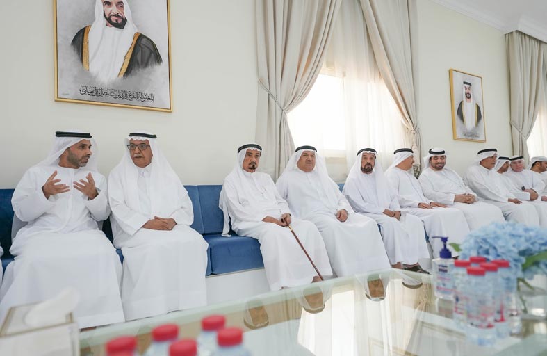 حاكم عجمان وولي عهده يقدمان واجب العزاء في وفاة شماء عبدالله سعيد البدواوي 