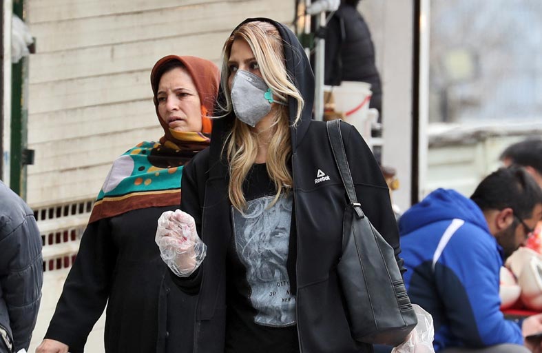 تقرير أميركي: وضع كورونا كارثي بإيران