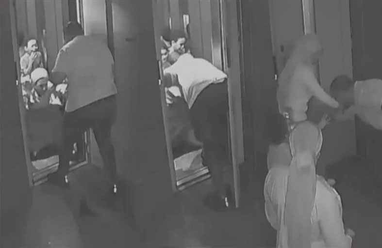 اعتداء سائق أجرة على سيدة أمام أطفالها