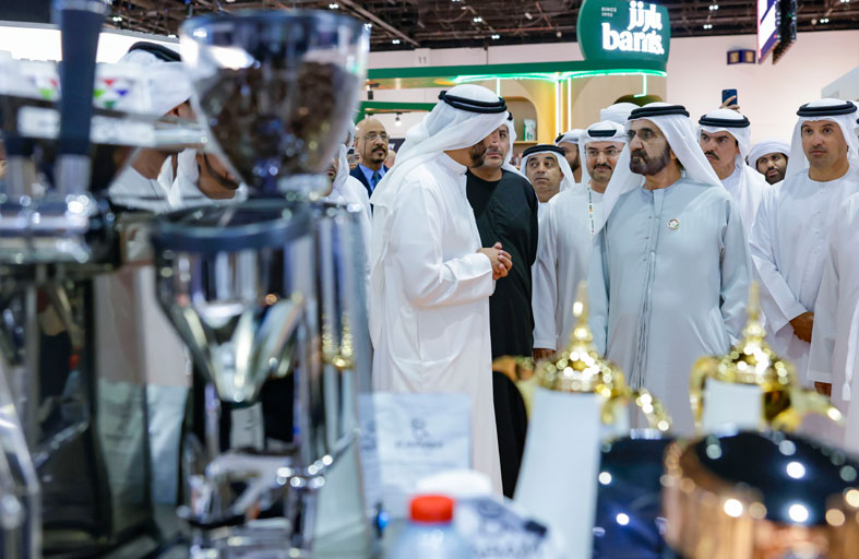 محمد بن راشد: دبي تواصل ترسيخ دورها لاعبا رئيسا وشريكا مؤثرا في تشكيل مستقبل التجارة العالمية