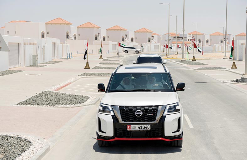 بتوجيهات رئيس الدولة .. خالد بن محمد بن زايد يُدشن توسعة مشروع الفلاح السكني