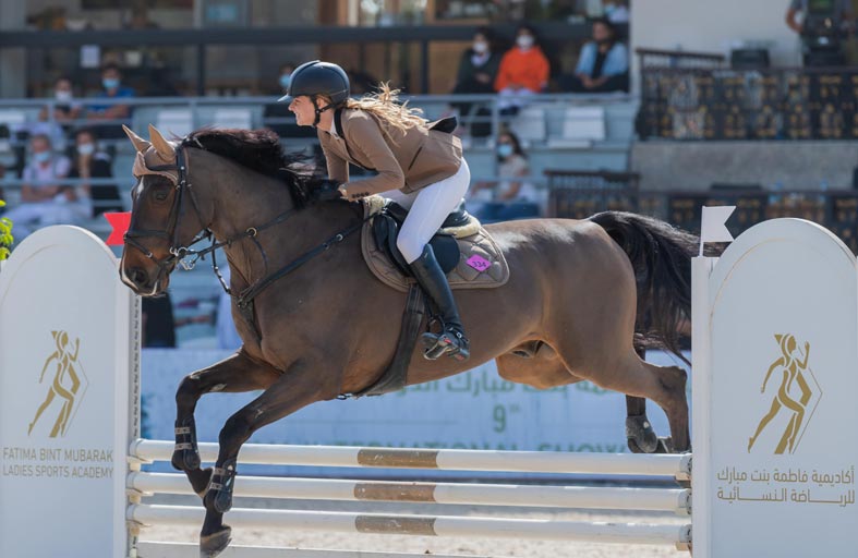 الريسي: البطولة تسهم في تطوير مواهب الفارسات الإماراتيات وصقل مهاراتهن