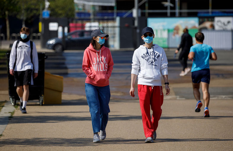 مشروع صور لتوثيق حياة البريطانيين في العزل