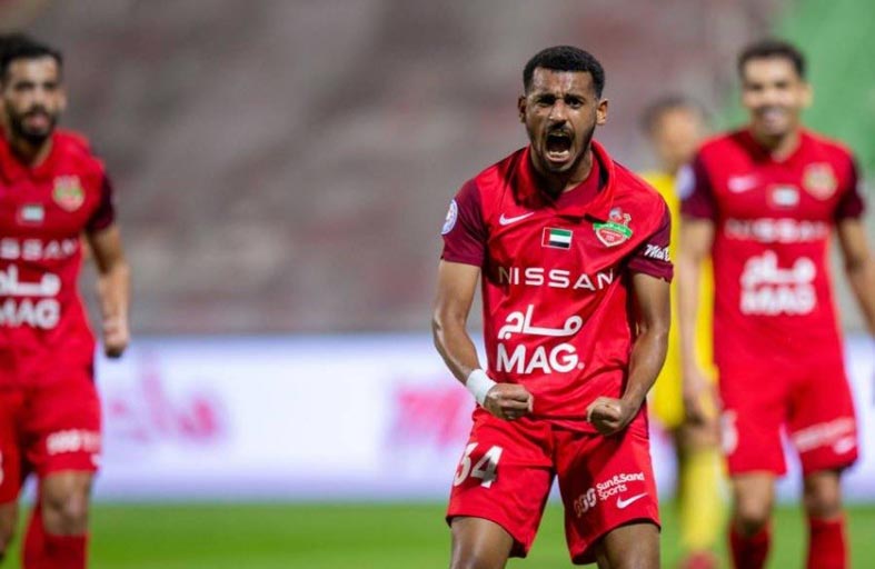 النجم الدولي حارب سهيل: الفوز بجائزة أفضل لاعب في آسيا على رأس أولوياتي