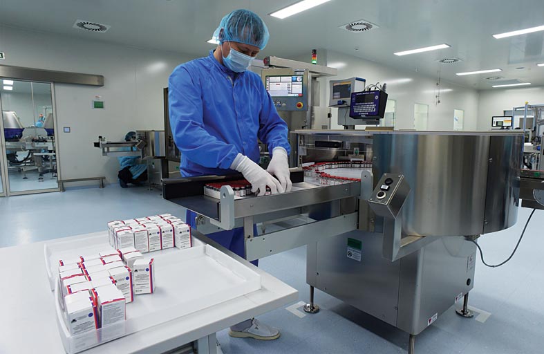 الصحة العالمية: يمكن للعالم أن يبدأ الحلم بنهاية كورونا