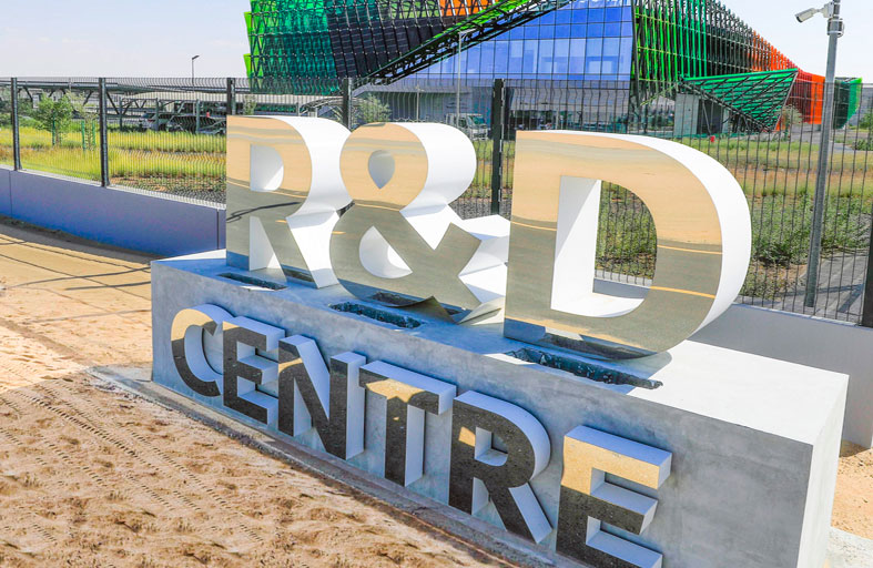 مركز بحوث كهرباء دبي يسجل براءة اختراع