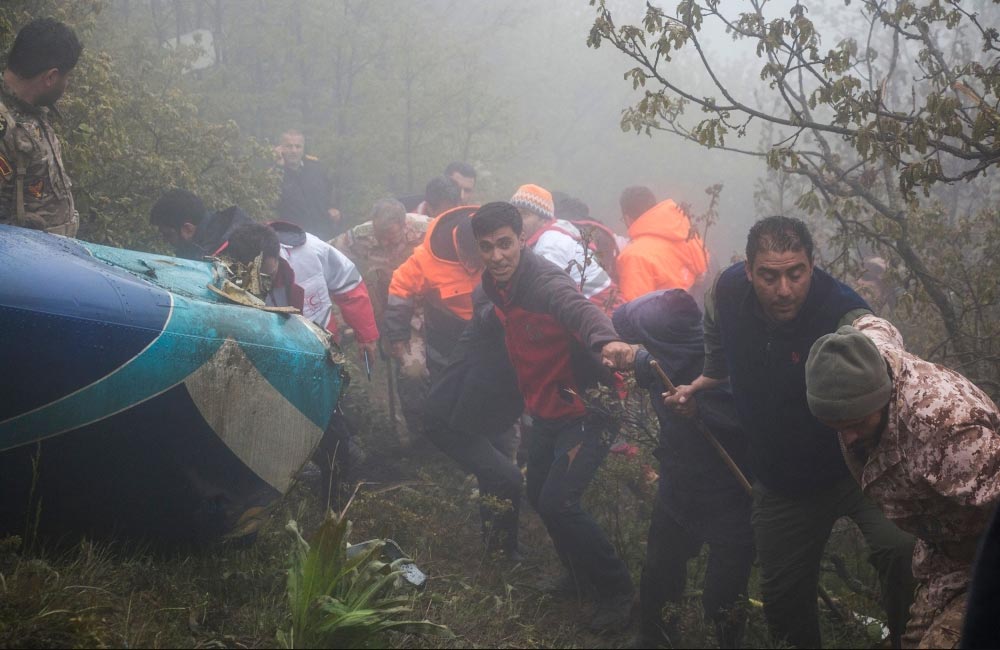 زعماء وقادة قتلوا في حوادث جوية قبل رئيسي 