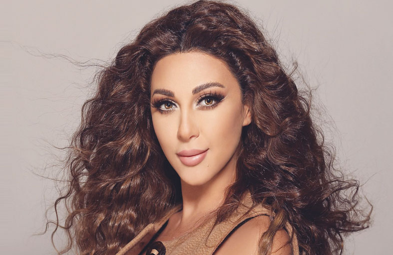 ميريام فارس تقلق محبيها على صحتها