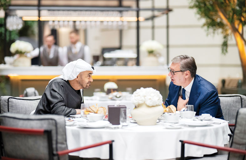 رئيس الدولة يؤكد حرص الإمارات على ترسيخ أسس السلام والاستقرار في منطقة البلقان  