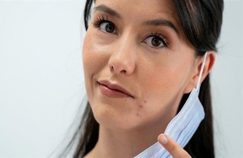 رغم وضع الكمامة...تجنب البثور ممكن