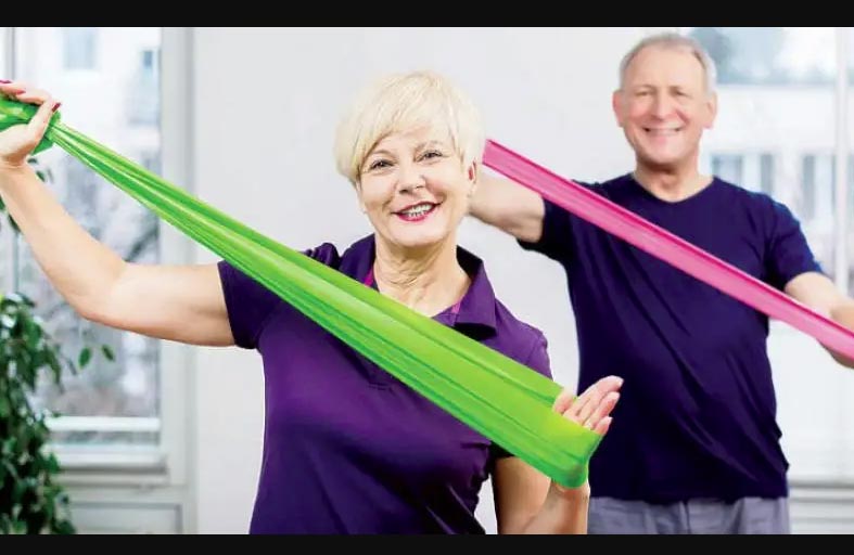 مسنة ألمانية تحافظ على لياقة مذهلة