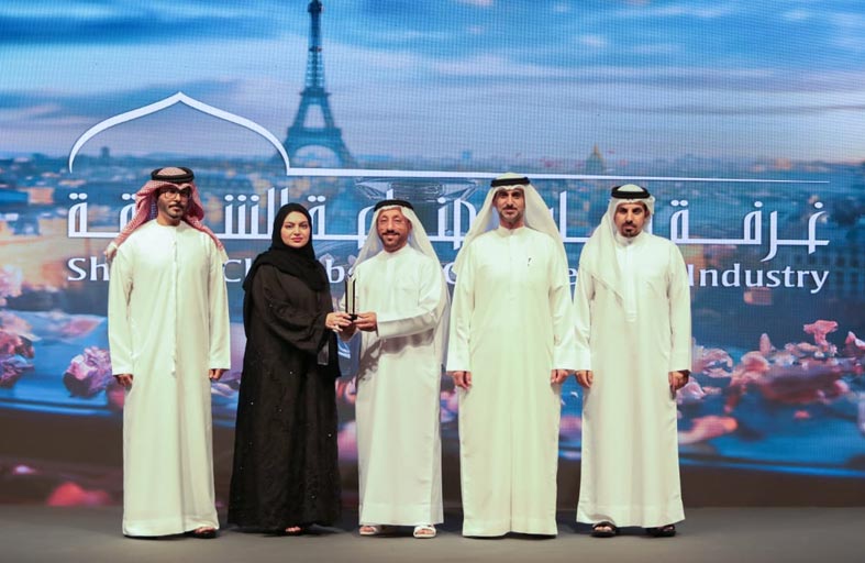 ملتقى (الإمارات للعطور) يوصي بتعزيز التعاون بين المصنعين على المستوى المحلي والعالمي