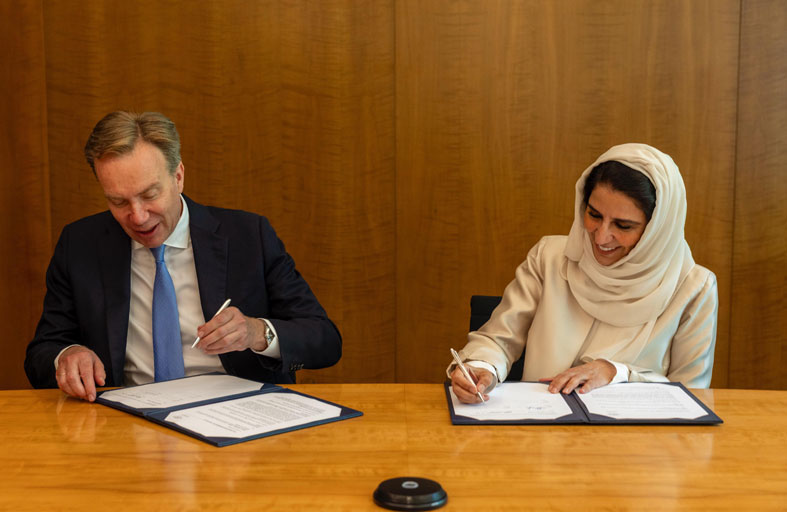 حكومة الإمارات والمنتدى الاقتصادي العالمي يطلقان «منصة الابتكار التشريعي»