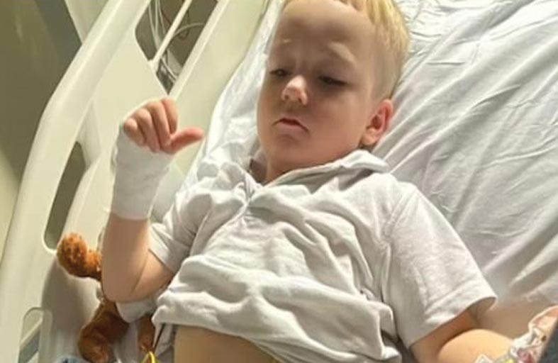 طفلة تفقد الوعي بسبب مشروب مثلج