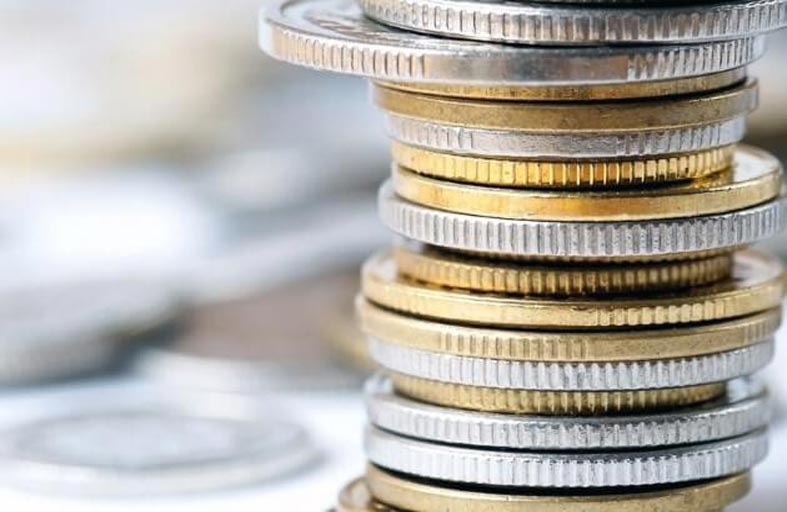 عملة معدنية في أنف مراهق منذ 10 سنوات