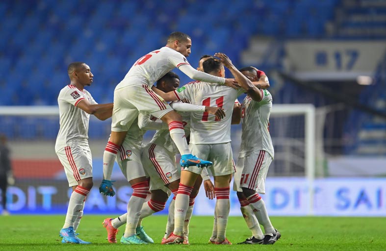 مباراة منتخبنا الودية مع منتخب غامبيا بحضور الجماهير