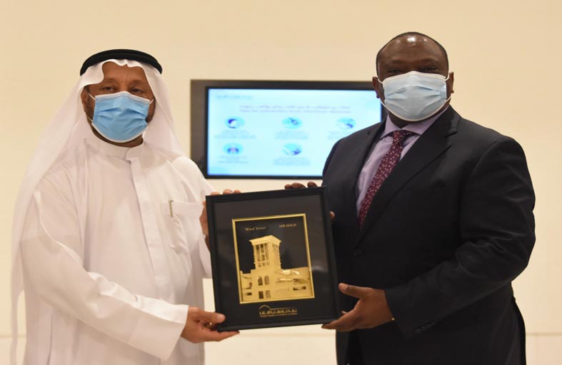 غرفة الشارقة تبحث مع نظيرتها الكينية سبل التنسيق المشترك لافتتاح مكتب تمثيلي للغرفة الوطنية الكينية في الإمارة