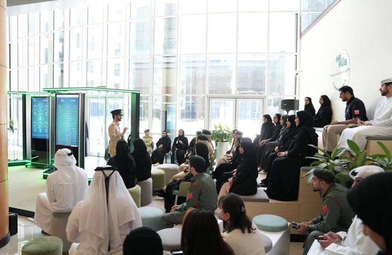 شرطة دبي تنظم ورشة عمل للتوعية بالتخصصات المستقبلية