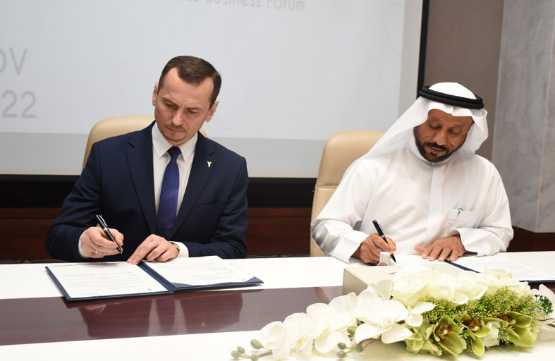 غرفة الشارقة وغرفة مينسك يتفقان لتعزيز العلاقات التجارية وتسهيل التعاون الاقتصادي