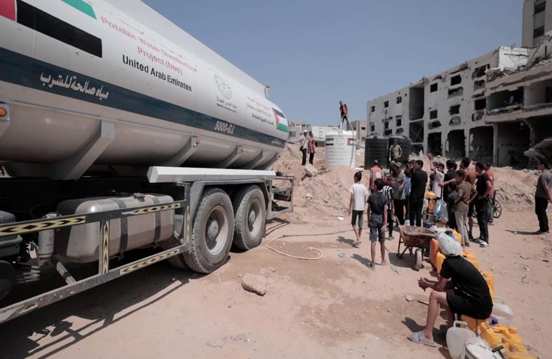  70 ألف مستفيد من توفير المياه الصالحة للشرب للنازحين جنوب قطاع غزة
