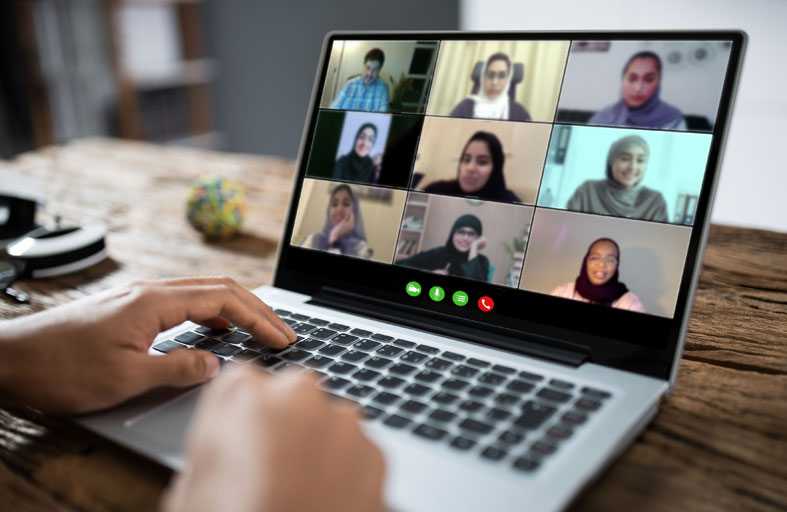 جامعة زايد تتبنى أسلوب التعليم الهجين في فصل  الدراسي لخريف 2020