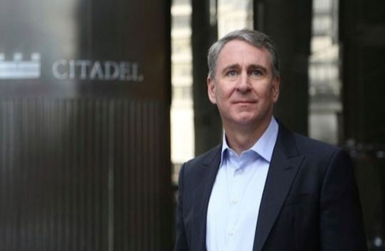 يهدي رحلة مجانية إلى عالم ديزني لـ 10000 موظف 