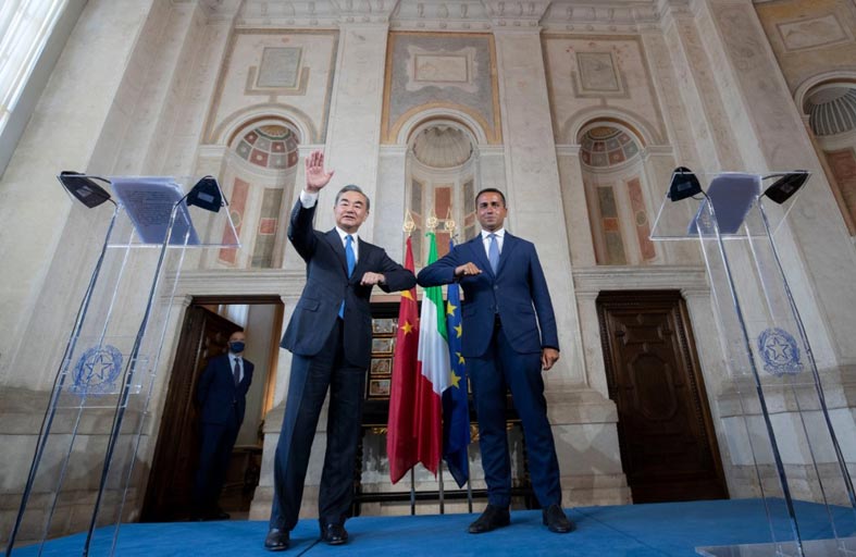 هل عاد الوزير وانغ يي إلى بكين بخفي حنين...؟