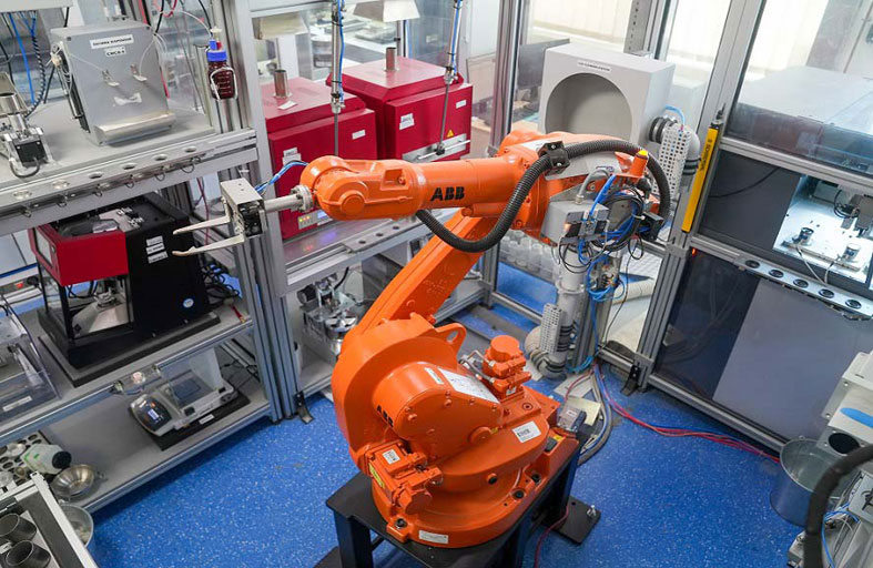 بلدية دبي تستخدم روبوتات الذكاء الاصطناعي لفحوصات مواد البناء المستخدمة في الإمارة