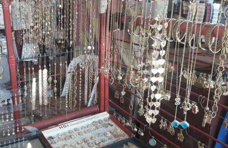 زواج بأقل القليل.. ذهب مزيف وقران عبر سكايب