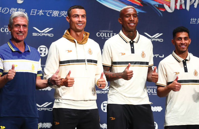 كريستيانو رونالدو خير سفير للكرة السعودية في اليابان 